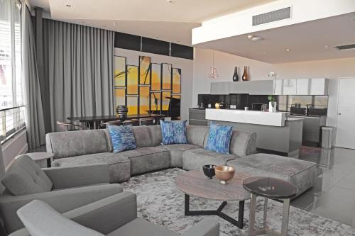 The Capital Menlyn Maine