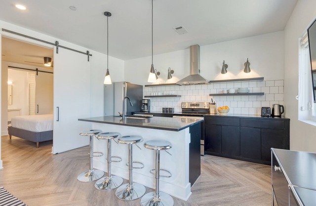 The Carter 504 by Avantstay Mins to Downtown