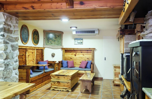 The Casal de Nicolás 8 up to 14 people