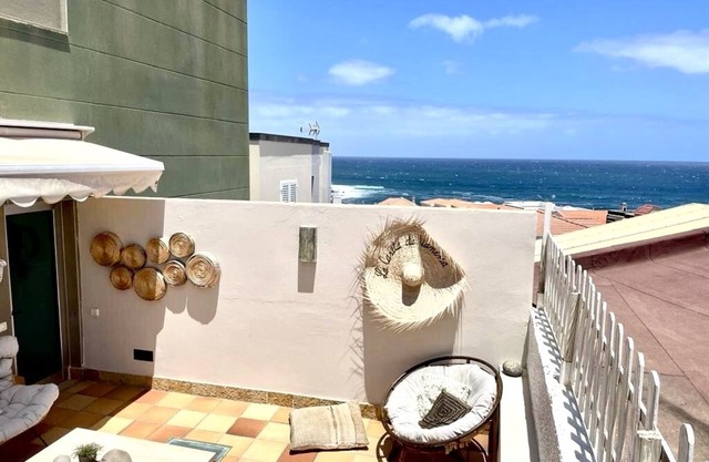 THE CASTLE OF VANESSA