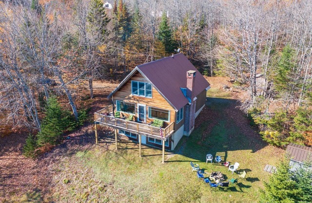 The Chalet on the Ridge-19 min to Sugarloaf and ITS access!