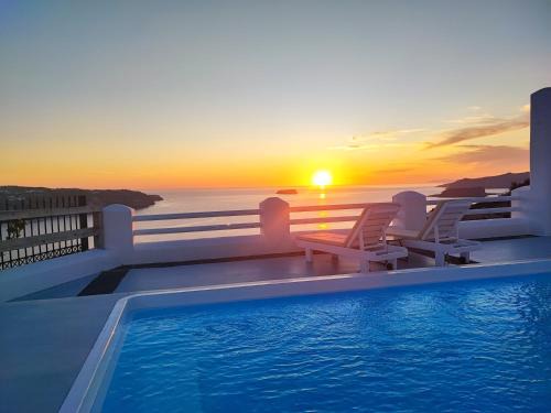 The Cliff Reflections - Adults Only