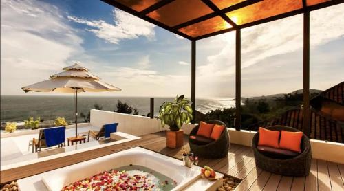 The Cliff Resort Residences 