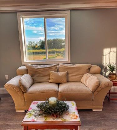 The Clydesdale Cottage at Lindsay Lake Farms