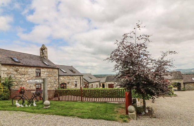 THE COACH HOUSE @ MINMORE MEWS in Shillelagh, County Wicklow
