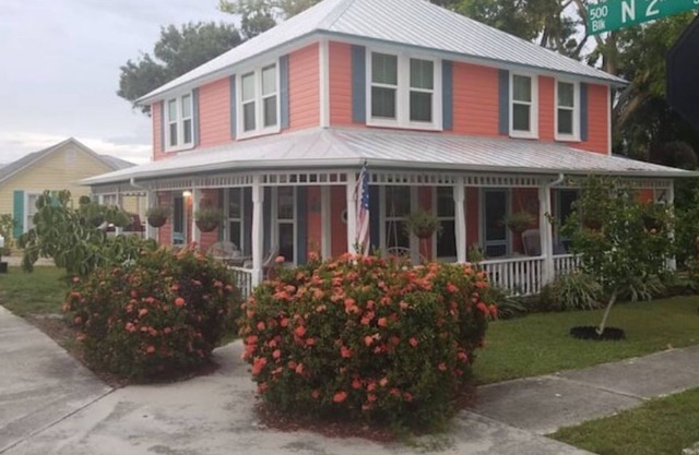 The Coral House 5 min to beach 3Bedrooms 2Bathroom