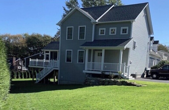 The Cottage in Bonnet Shores Private Beach Community