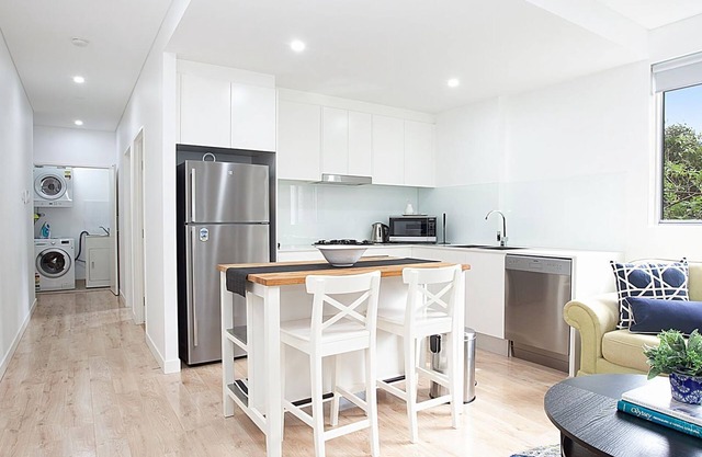 The Cove Apartment in Leafy Lane Cove