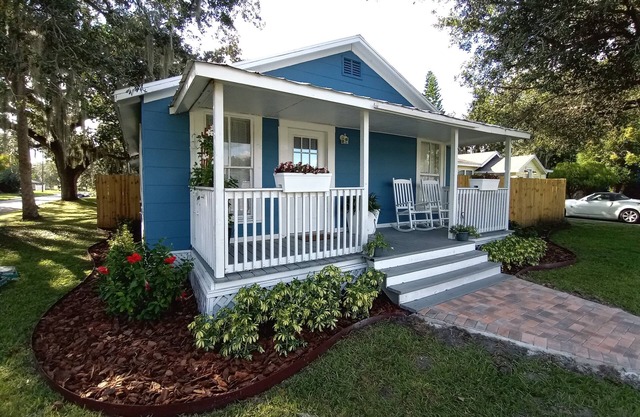 The Cozy Cottage @Downtown Sanford
