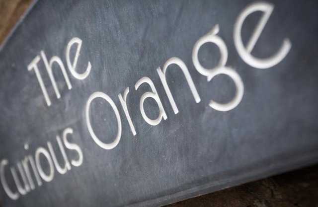 The Curious Orange - One Bedroom House, Sleeps 2