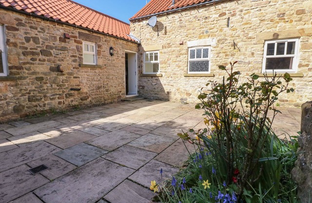 THE DAIRY, pet friendly, with open fire in Evenwood