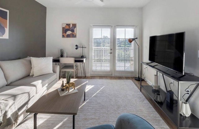 The Daniel IV Vibe 8728