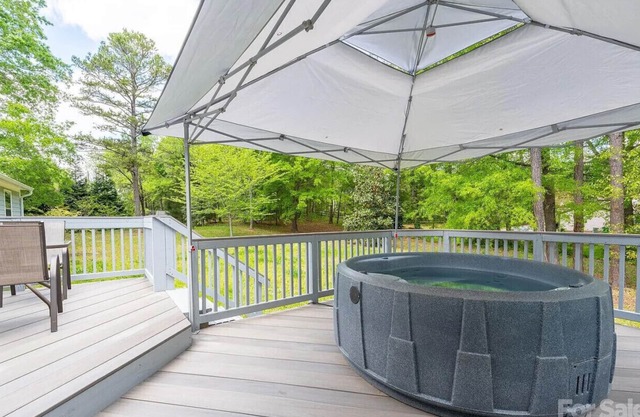 The Davis Den Stylish Pet-Friendly Escape
