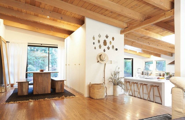 The Deck House of Laurel Canyon