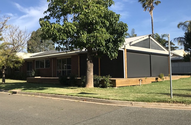 The Deck with views of the Murray River