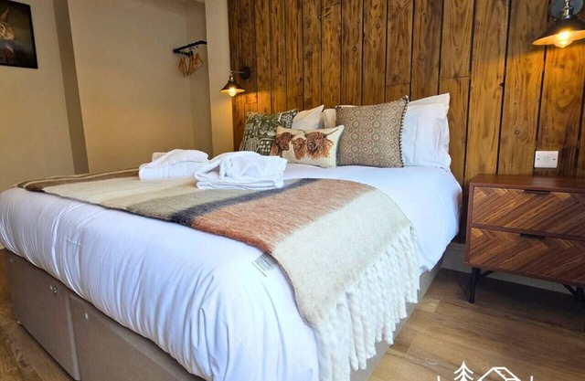 The Deluxe Hare - Room 2 - New Forest