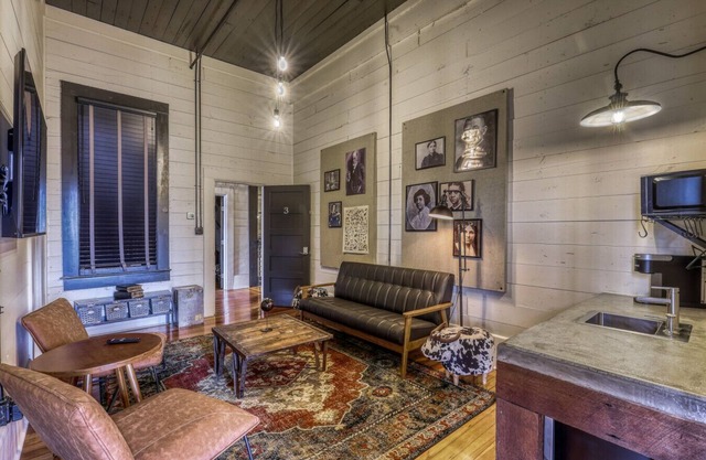 The downtown Brenham Schoolhouse Hotel, Suite 3