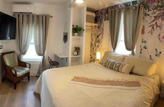 The Dylan Suites 6 - Steps from Downtown & Flagler