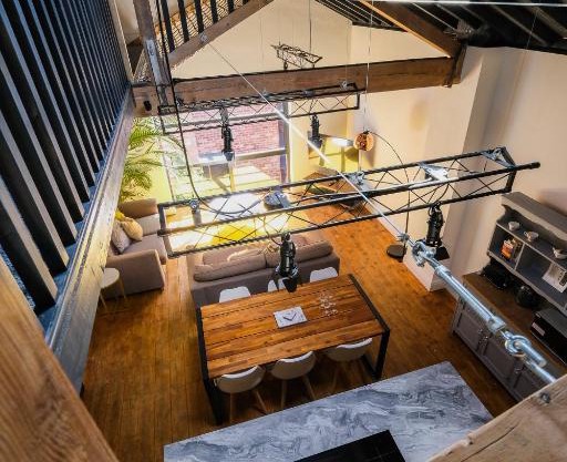 The Eden Warehouse - Gold Apartment, sleeps 6