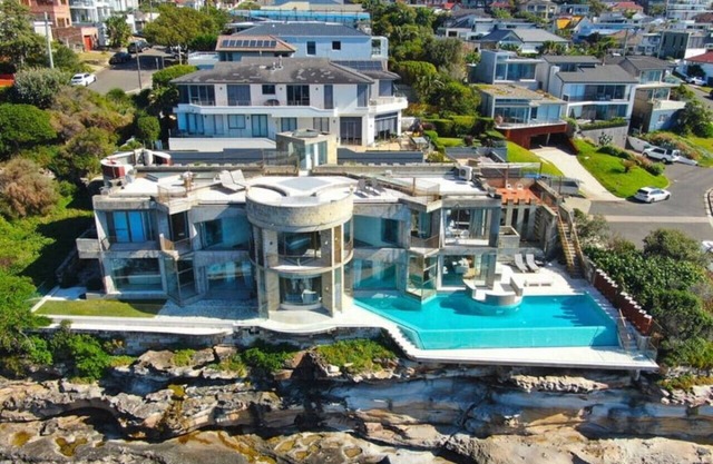 The Edge: Where Luxury and Nature Meet