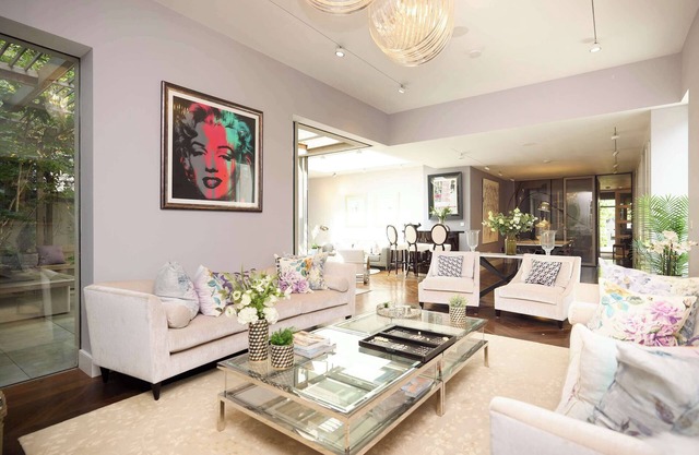 The Elm Tree Grandeur