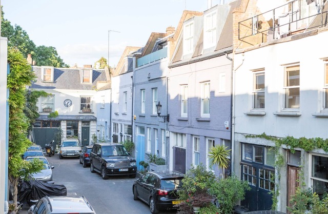 The experience of a Mews House