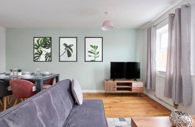 The Exquisite Cambridge House - Garden & Parking