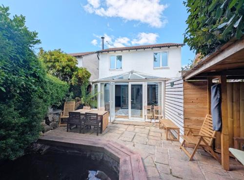 The Faroes - Littlehampton