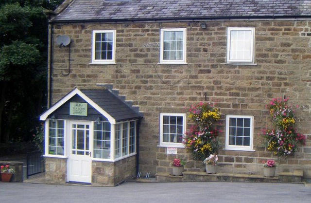 THE FIRS B&B &TEA ROOM