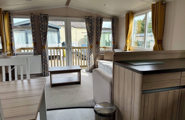 The Fly Van - Beautiful, luxury static caravan