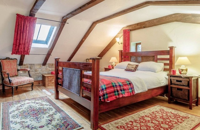 The Gallery at Blaen Cedi Farm - New for July 2019