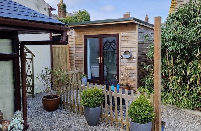 The Garden Room Chalet