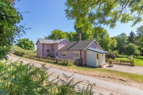 The Gatehouse - Kettlestone