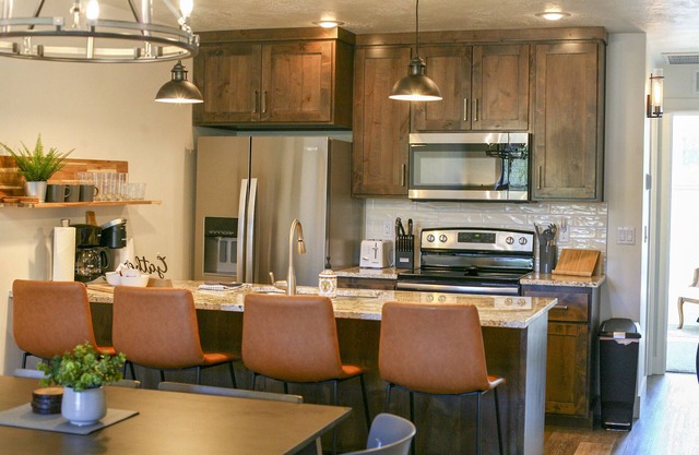 The Gathering Place- REFRESH. ADVENTURE. GATHER. REPEAT. - Vacation Townhome
