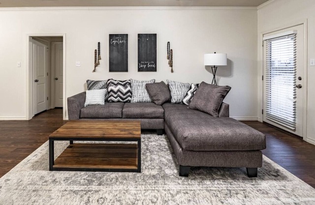 The Getaway - 4BR/2BA - Sleeps 9