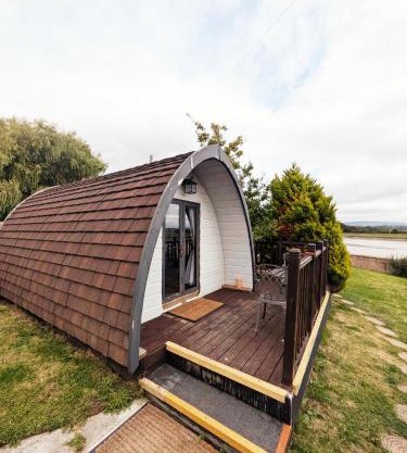 The Golden Ball Hotel Pods