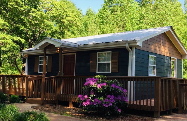 The Grape Escape Hut