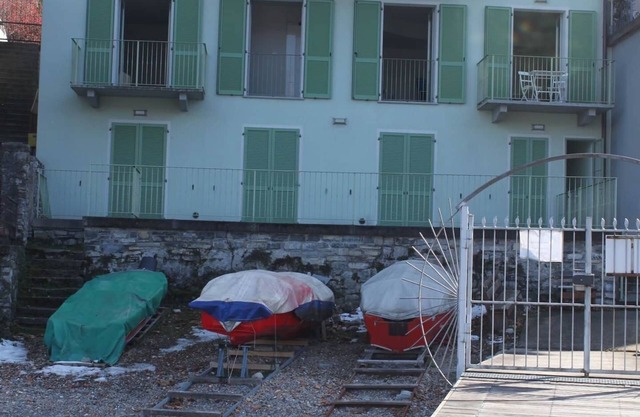 The Green house on the Lake