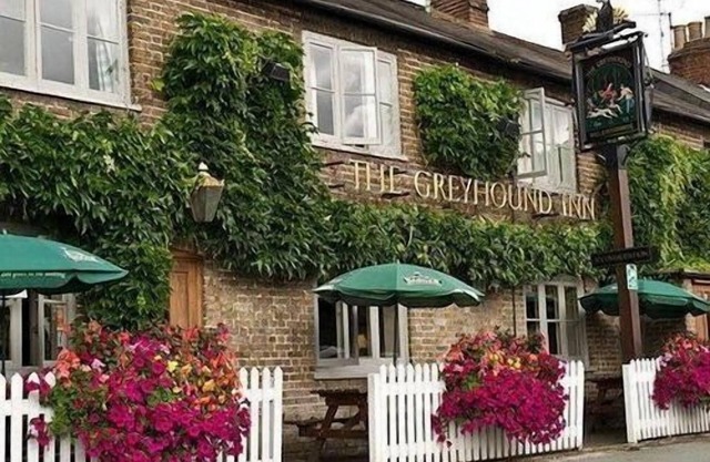 The Greyhound Inn Aldbury