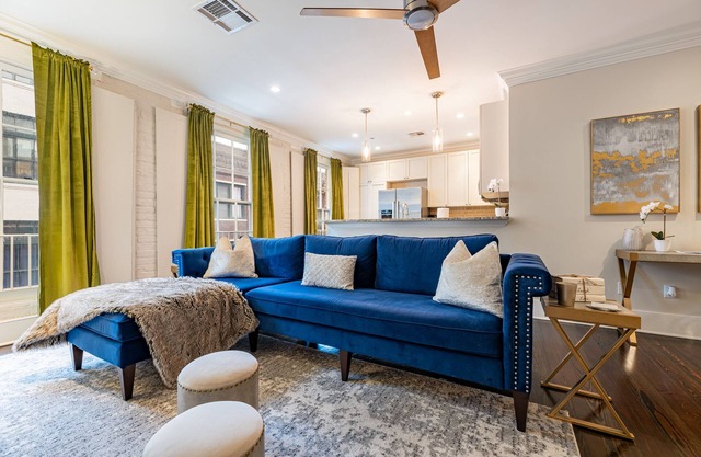 The Gumbo - 1B/1.1B Historic FQ Apt. - 60 Day Min. Rental