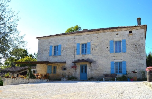 The Happy Hamlet - A Special Hideaway. Best enjoyed with family or friends!