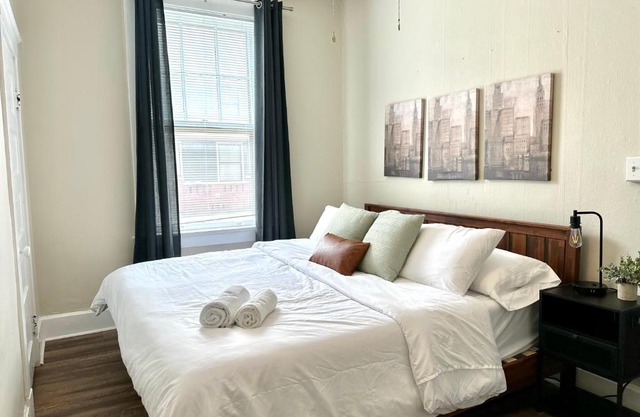 The Harrison Apartments