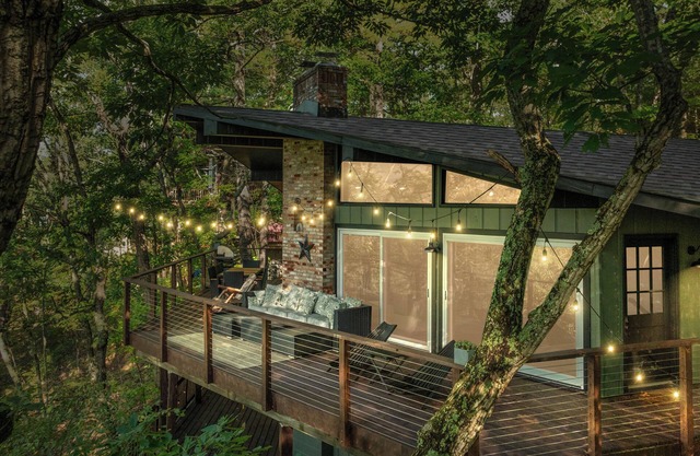 The Hillside Hideaway, a stunning retreat located in the heart of Bryce Resort