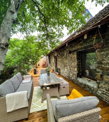 The Hunter House