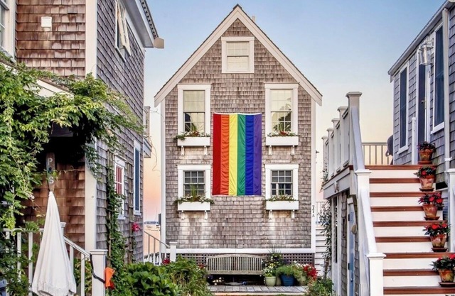 The Iconic Wharf House - Your Own P-Town Paradise RPAM116