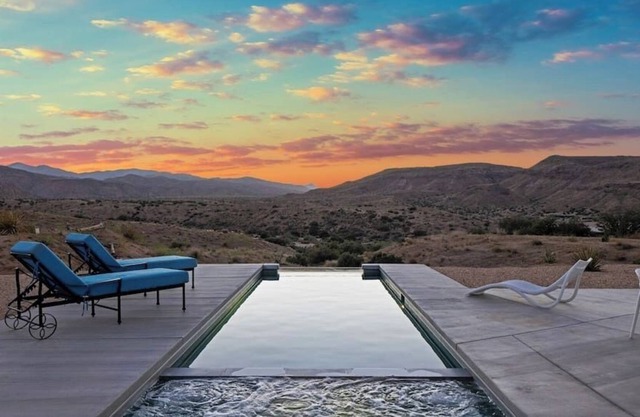 The Infinity House - POOL, SPA, SAUNA !