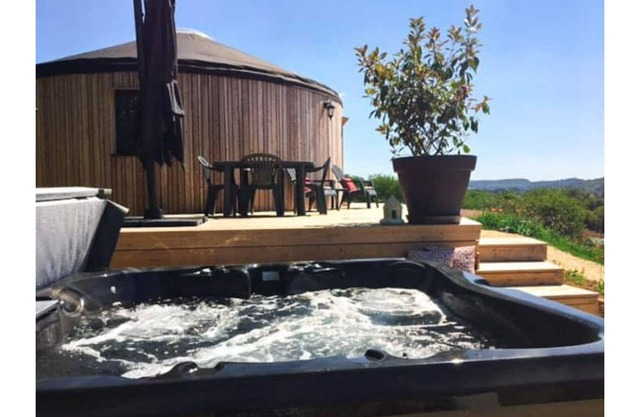 The Insolite de charme with Spa and Panorama, near Sarlat!