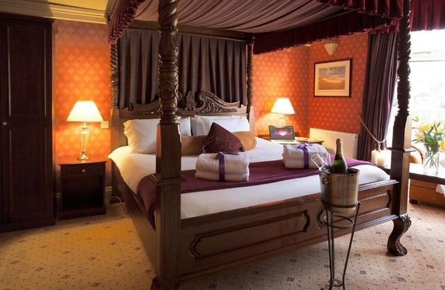 The Jacobean Hotel