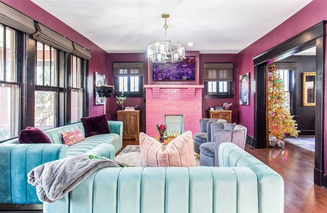 The Jewel: Min 2 Broadway | Walkable East | 3Kings