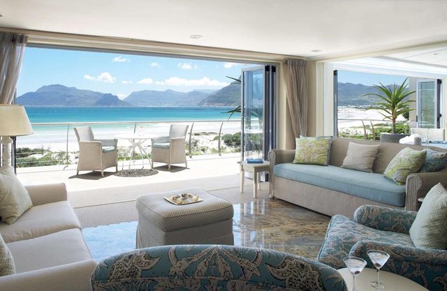 The Last Word Long Beach